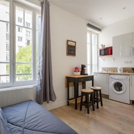 Studio Near Metro And Universities - Lyon 7 エクステリア 写真