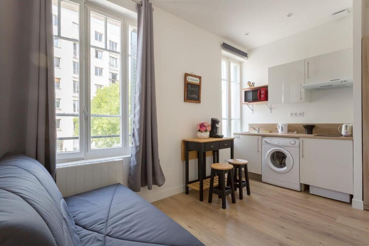 Studio Near Metro And Universities - Lyon 7 エクステリア 写真
