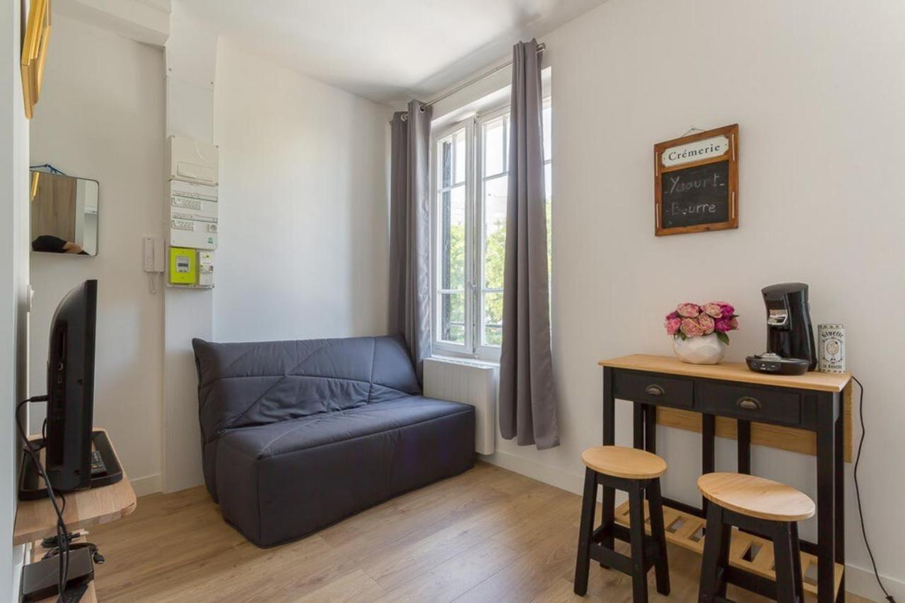 Studio Near Metro And Universities - Lyon 7 エクステリア 写真